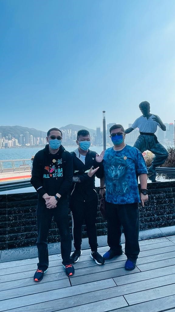 到星光大道與李小龍合照